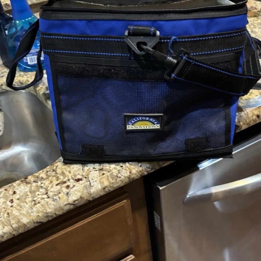 California Innovations ThermalWhiz Blue Portable Cooler Bag - Picture 9 of 11